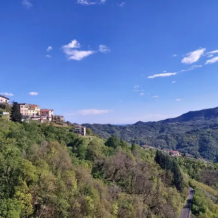Casa Nonna Maria - Val Fontanabuona * Avegno