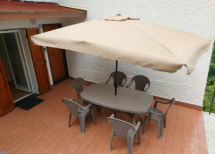 Casa Nonna Maria - Val Fontanabuona アパート